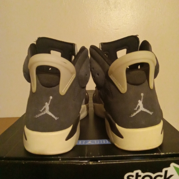 Jordan 6 Tech Chrome women's size 8.5 - Picture 7 of 11